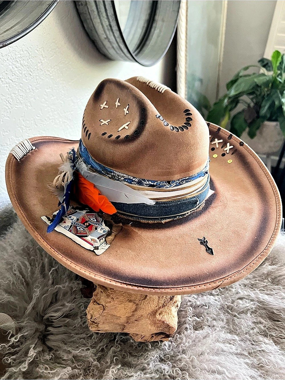 This isn’t just a hat—it’s a piece of Southwestern style that stands out!